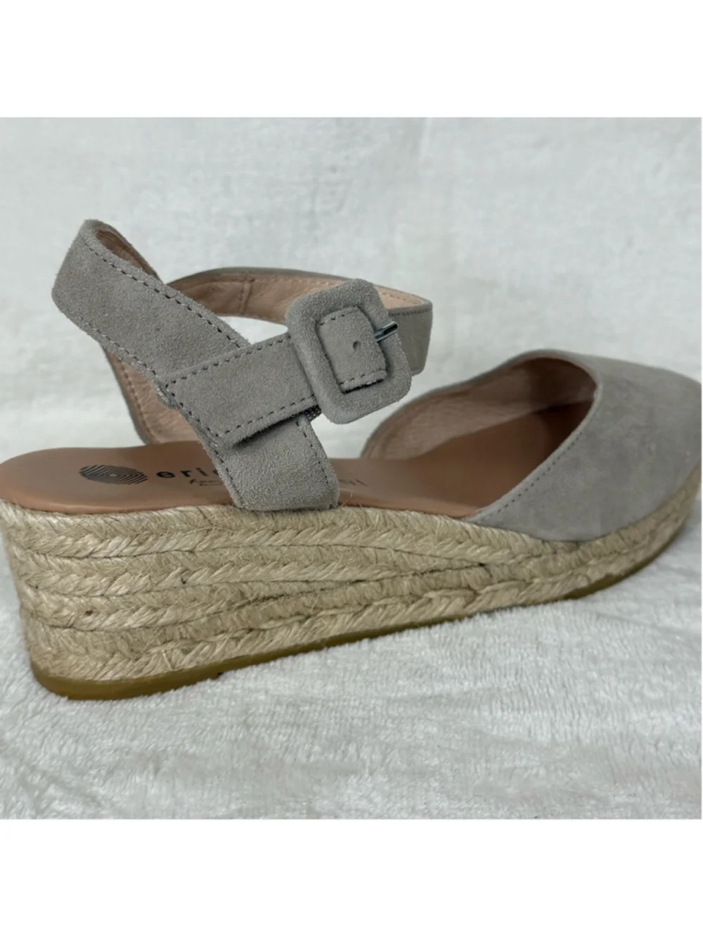 Women's Eric Michael Beige Suede Espadrille Summer Dress Wedges Size 6.5